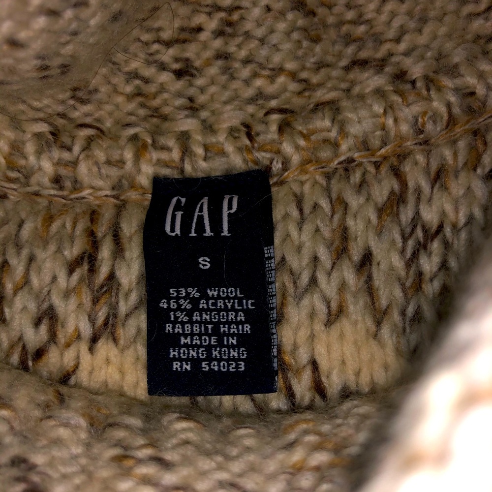 Wide turtle neck sweater